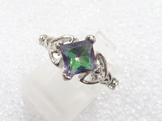 Japanese Kimono / Antique Accessories Metal